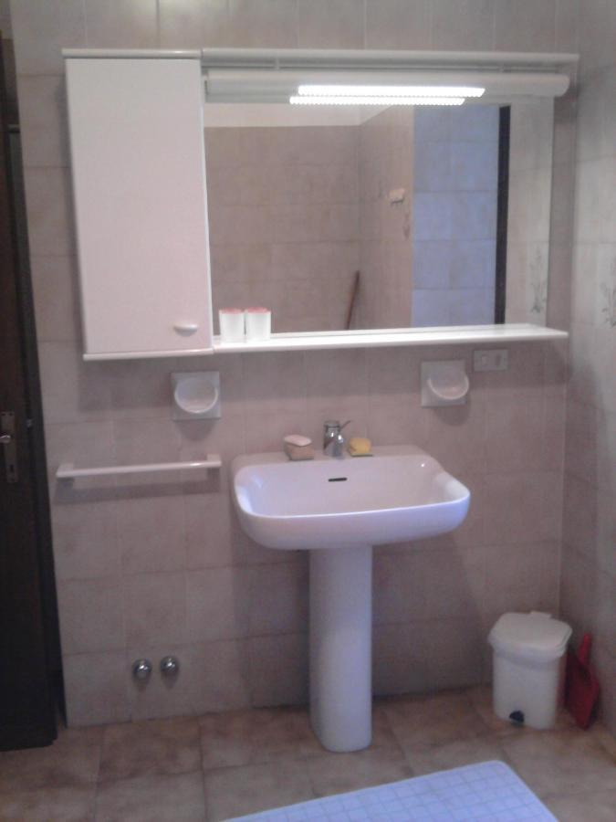 Casa In Riva Al Lago Varenna Zewnętrze zdjęcie